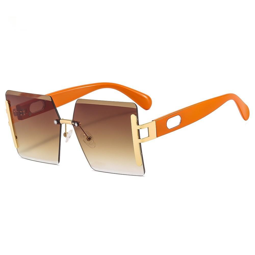 Gorgeous Square Frame Sunglasses