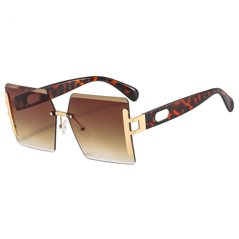 Gorgeous Square Frame Sunglasses