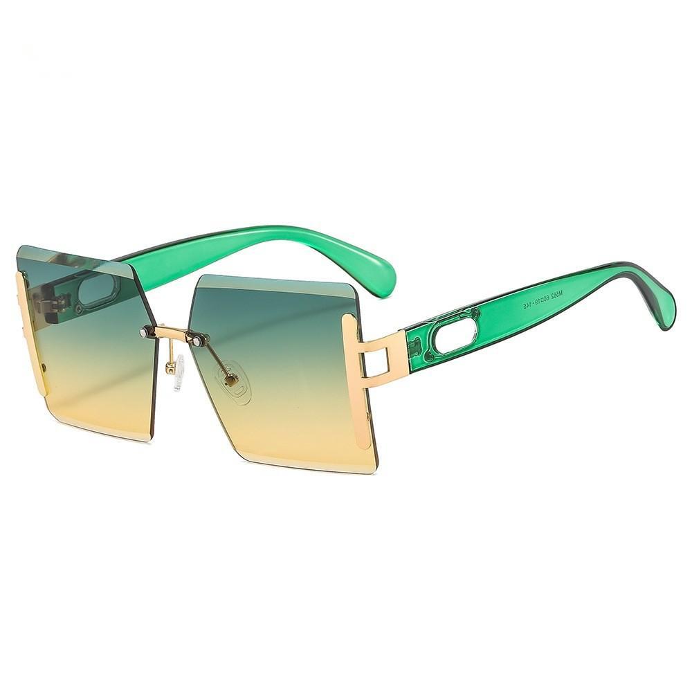 Gorgeous Square Frame Sunglasses